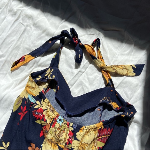 Floral Romper - Picture 6 of 6